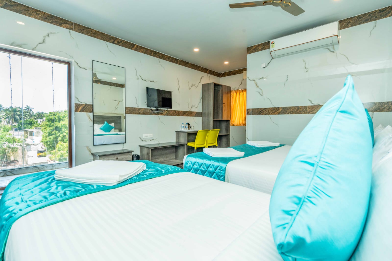 Superior Twin Room
