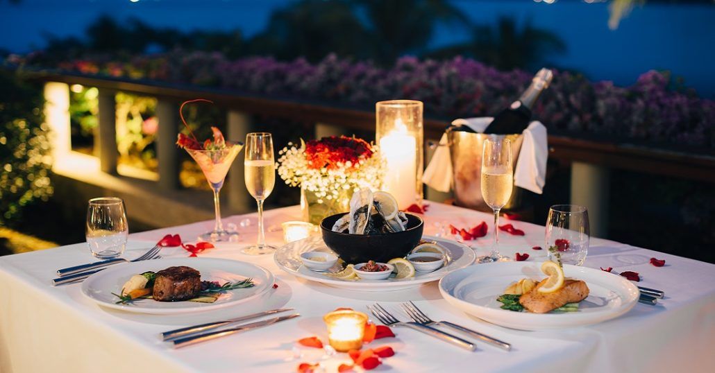 Elegant dinner setting